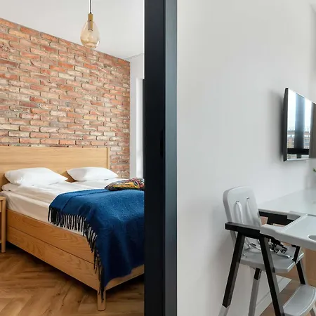 Rodzinny Z Parkingiem I Balkonem W Gdansku By Renters Apartment